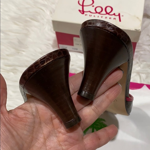 Lilly Pulitzer Louise Brown Croc Kitten Heel Mules - Picture 6 of 11
